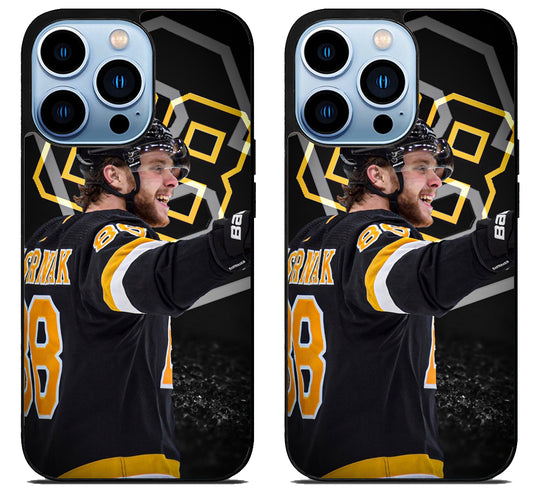 David Pastrnak Boston Bruins iPhone 15 Pro | iPhone 15 Pro Max Case