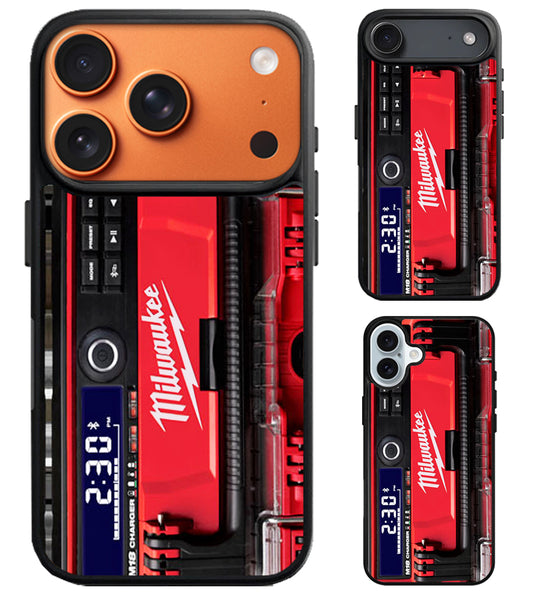 Milwaukee M18 Charger iPhone Air | iPhone 17 | 17 Pro | 17 Pro Max Case