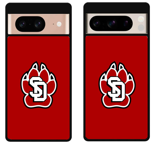 South Dakota Coyotes Logo Google Pixel 8 | 8 Pro Case