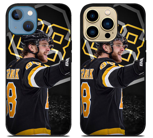 David Pastrnak Boston Bruins Wallpaper iPhone 14 | 14 Plus | 14 Pro | 14 Pro Max Case
