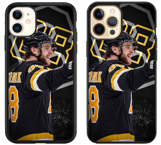 David Pastrnak Boston Bruins Wallpaper iPhone 12 | 12 Mini | 12 Pro | 12 Pro Max Case